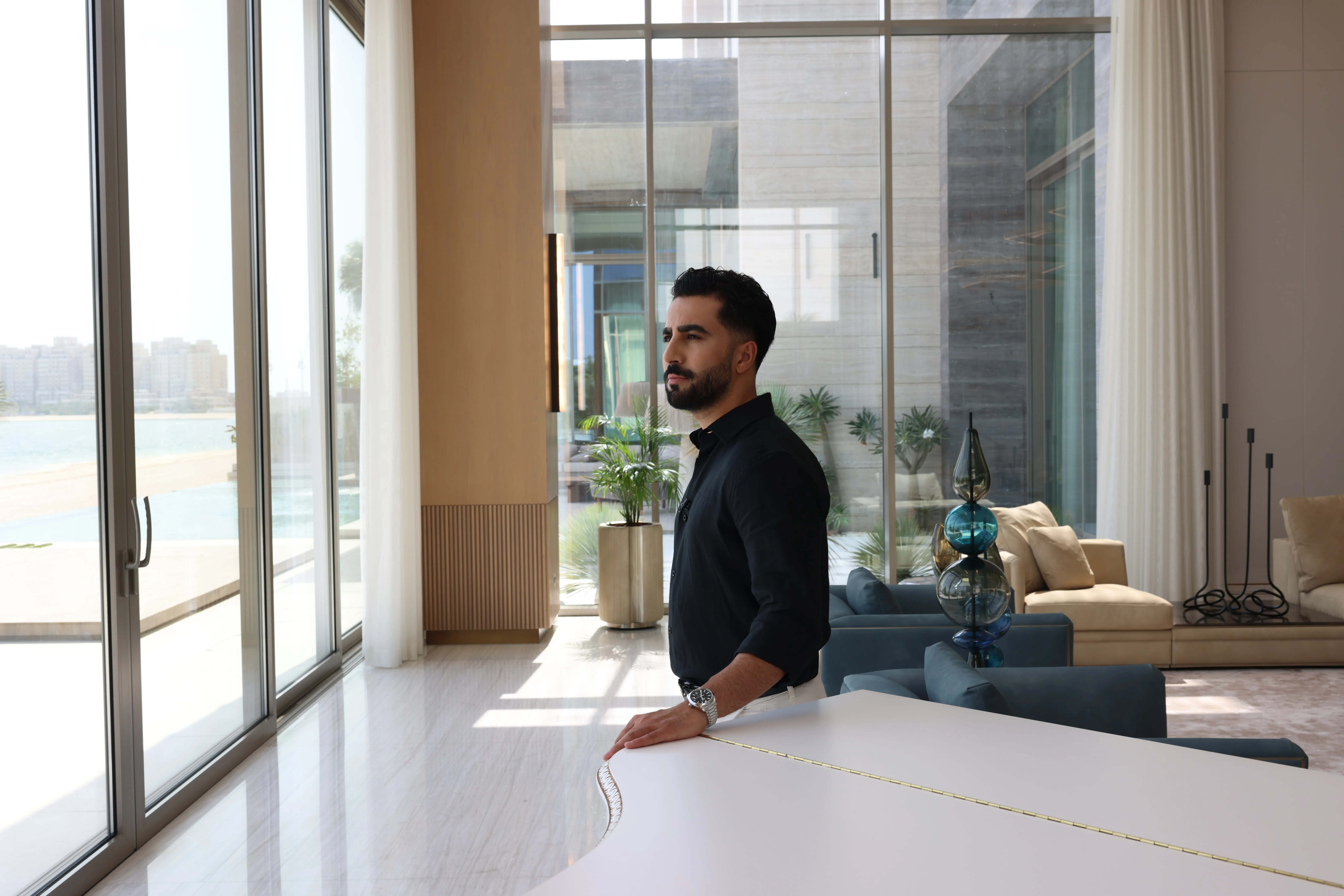 Luxury Seafront Villa at Frond I, Palm Jumeirah | A Private Escape