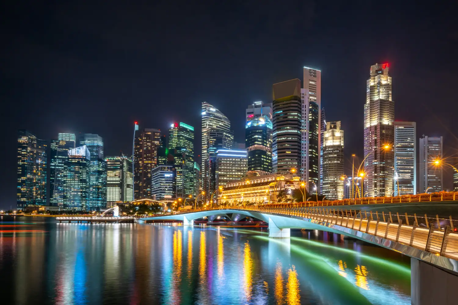 Why Dubai Marina Remains the Ultimate Waterfront Living Spot